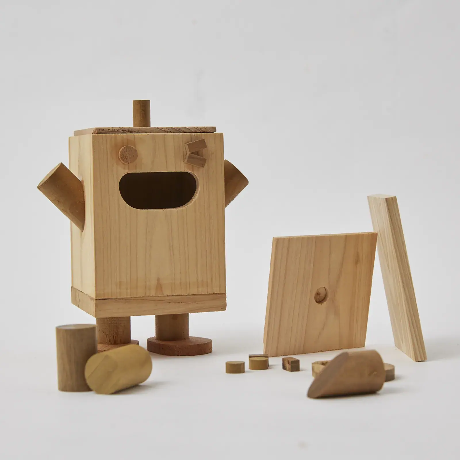 Forest Made owl-shaped building block toy product photography
